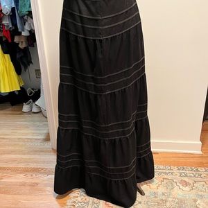 Development wool long elegant skirt size 6